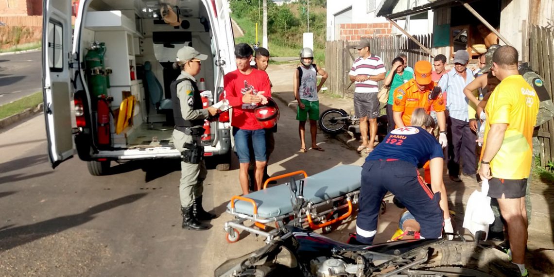 Mais um acidente de trânsito entre motos em Cruzeiro do Sul