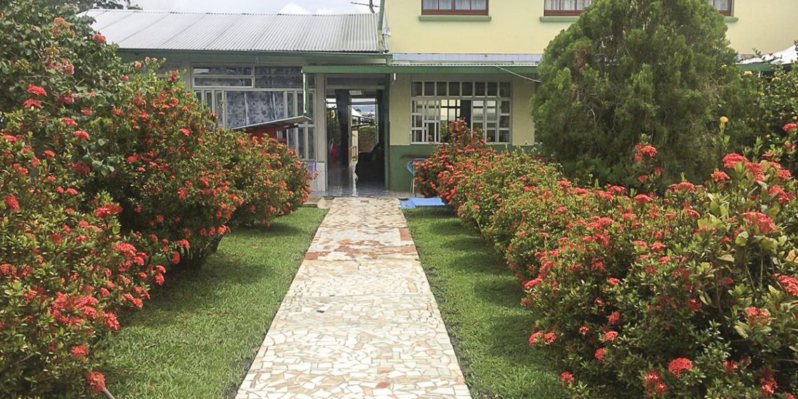 TJAC doa móveis para Lar dos Vicentinos em Cruzeiro do Sul