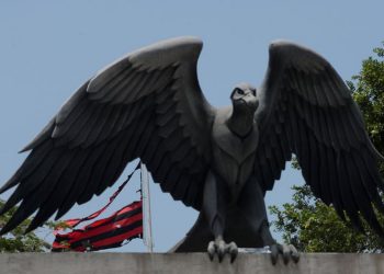 Justiça dá 5 dias ao Flamengo para evitar interdição e bloqueio