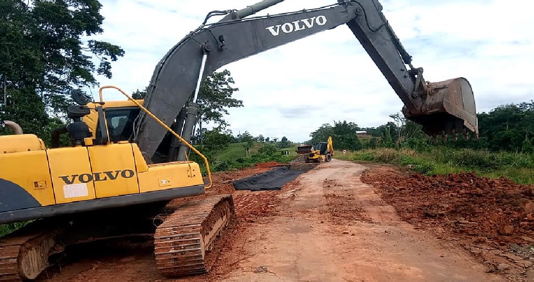 Dnit diz que serviço tapa-buracos só enxuga gelo e BR-364 tem de ser refeita