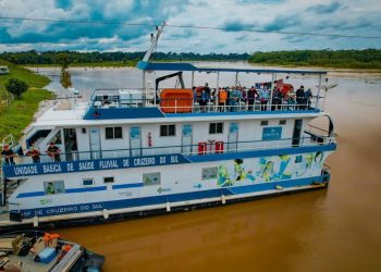 Prefeitura vai manter Unidade Fluvial de Saúde de inverno a verão atendendo ribeirinhos