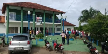 MP dá 15 dias para que a Secretaria de Educação de Rodrigues Alves apresente esclarecimentos sobre a paralisação das obras de creche