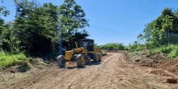 Prefeitura de Cruzeiro do Sul acelera serviços em bairros e ramais
