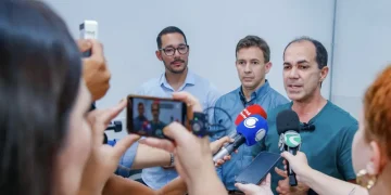 Zequinha cria programa de cirurgias oftalmológicas, consultas e entrega de óculos em Cruzeiro do Sul