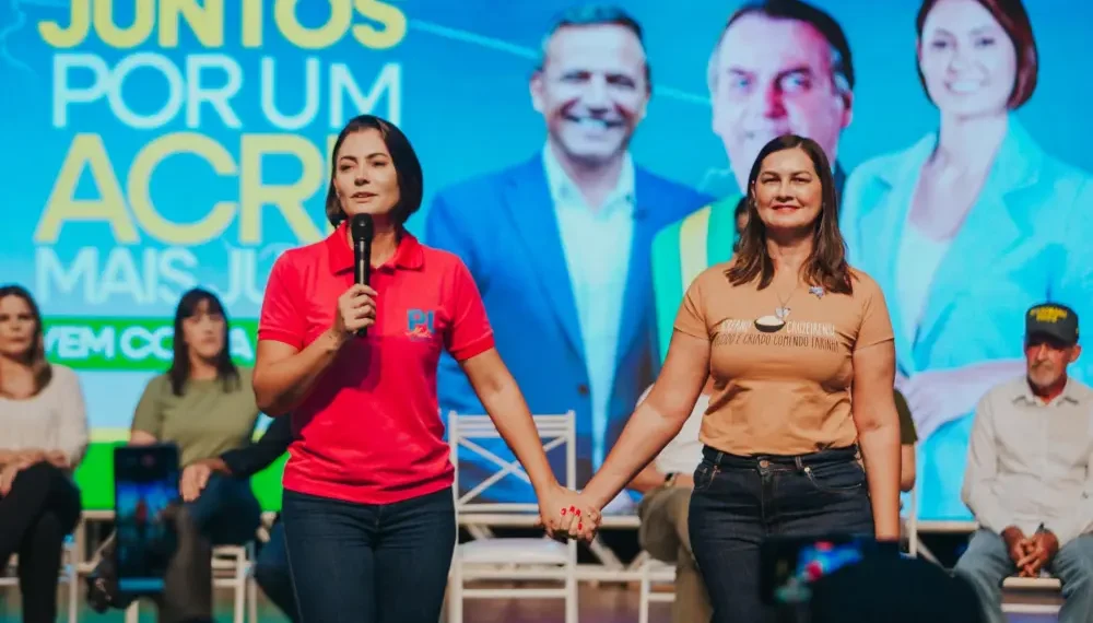 Delcimar Leite se filia ao PL em cerimônia com Michelle Bolsonaro em Cruzeiro do Sul