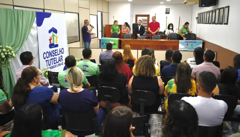 Mâncio Lima sedia 1º Encontro de Formação dos Conselheiros Tutelares do Juruá